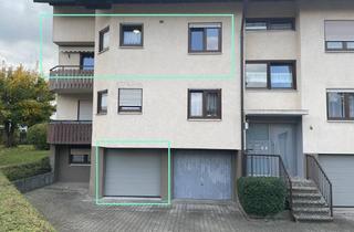 Wohnung mieten in 74248 Ellhofen, Teilrenovierte 3,5-Zi-Wohnung in Ellhofen mit Balkon + Garage