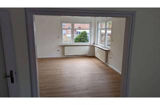 Wohnung mieten in 26789 Leer, Helle 3-Zimmer-Wohnung mit Wintergarten, Terrasse und Carport in Leer-Loga
