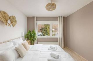 Wohnung mieten in Schwimmbadstraße, 76646 Bruchsal, Voll möblierte 2-Zimmer-Wohnung mit EBK und Balkon in Bruchsal Zentrum