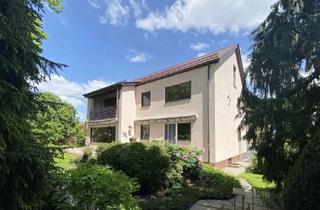 Wohnung mieten in Arzbergweg 11, 90482 Laufamholz, Elegante 4-Zi-Wohnung, mit EBK, Garten, Terrasse, weiteren Möbeln, in Herzen von Laufamholz