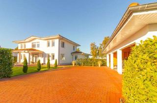 Villa kaufen in 27619 Schiffdorf, Junge Villa - schönes Grundstück mit Aussicht - 3 Minuten von Schiffdorf in Bramel - provisionsfrei
