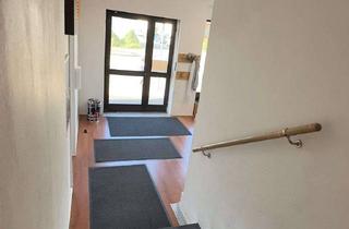 Gewerbeimmobilie kaufen in 86163 Hochzoll, Gewerbeeinheit mit viel Platz nahe dem Zentrum