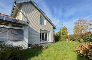 Haus kaufen in 84489 Burghausen, Großzügiges Familiendomizil mit Potenzial für zwei Wohneinheiten und herrlichem Garten