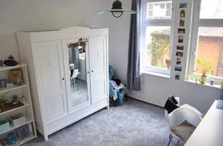 Wohnung kaufen in 70199 Stuttgart, Stuttgart - 3 ZI WG Heslach Stgt Süd möbliert verm. 1400? br.