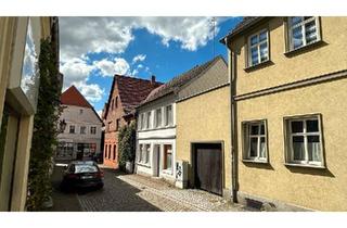 Haus kaufen in 39539 Havelberg, Havelberg - Haus in Havelberg auf der Insel - kein Garten -