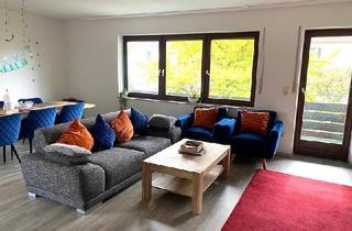 Wohnung kaufen in 91074 Herzogenaurach, Herzogenaurach - 105 qm Etagenwohnung mit Süd Balkon 1 Garage 2 KfZ Freiplatz