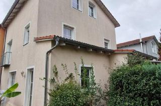 Haus kaufen in 93073 Neutraubling, Neutraubling - DHH für in Neutraubling, viel Platz für Familien