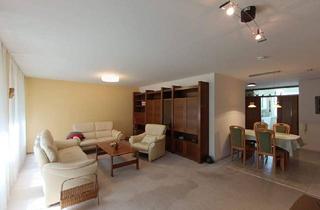 Wohnung kaufen in 75239 Eisingen, Eisingen - Wohnen im Grünen ! Familienfreundliche und großzügige Wohnung, zentral im Waldpark