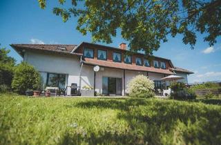 Haus kaufen in 61352 Bad Homburg, Bad Homburg - Mehrgenerationenhaus mit sehr viel Platz - Bad HomburgOber-Erlenbach
