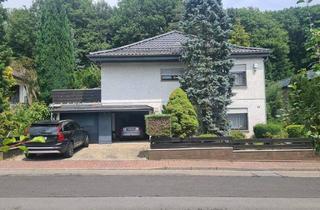 Haus kaufen in 65527 Niedernhausen, Niedernhausen - Ruhiges Wohnen am Waldrand mit schönem Garten!