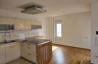 Wohnung kaufen in Liebfrauenstraße 49, 88250 Weingarten, Attraktive 3,5-Zimmer Wohnung mit Balkon im 2. OG in Weingarten