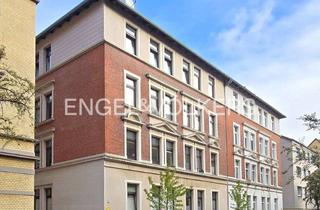 Wohnung kaufen in 38122 Braunschweig, TEILSANIERTE ALTBAUWOHNUNG IN STADTNÄHE – HELL UND GEMÜTLICH!