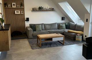 Wohnung kaufen in 93073 Neutraubling, Großzügige 4-Zimmer Wohnung zum Wohlfühlen