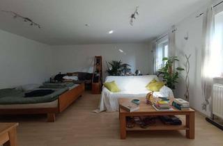 Wohnung mieten in 94036 Heining, Modernisierte 1-Zimmer-Hochparterre-Wohnung in ruhiger Lage und großer Terrasse in Passau