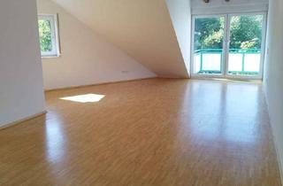 Wohnung mieten in 63303 Dreieich, Sonnenverwöhnte 3-Zimmer DG-Wohnung in ruhiger Lage in Dreieich-Dreieichenhain