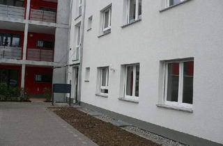 Wohnung mieten in 79211 Denzlingen, Barrierefreie, helle 4,5-Zimmer Erdgeschosswohnung mit Garten in Denzlingen