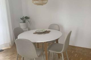 Wohnung mieten in Vimystraße 12, 85354 Freising, Charmante, möblierte Altbauwohnung mit Balkon in zentraler Lage in Freising