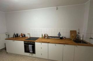 WG-Zimmer mieten in Mauritzenplatz xx, 55116 Altstadt, Mitbewohner für 2er WG in großer Altstadt-Wohnung nahe am Rhein.