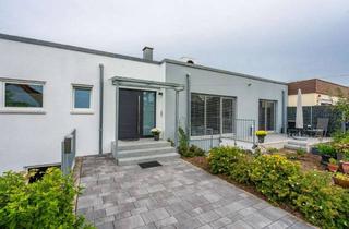 Haus kaufen in 76189 Grünwinkel, Komfortabler Einfamilien-Bungalow in Karlsruhe-Grünwinkel provisionsfrei zu verkaufen
