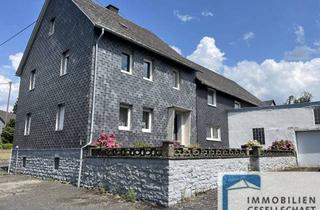 Haus kaufen in 57520 Neunkhausen, Ein- bis Zweifamilienhaus mit alter Schmiede in zentraler Lage von Neunkhausen.