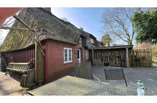 Reihenhaus kaufen in Öwer De Stacken, 25821 Almdorf, Gepflegtes Endreihenhaus mit Garage in Almdorf