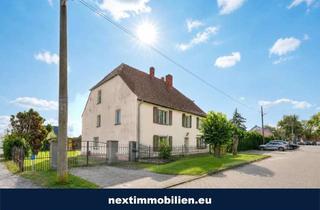 Mehrfamilienhaus kaufen in 14641 Nauen, Großzügiges Mehrfamilienhaus mit Geschichte, 3 Wohnungen und großem Garten