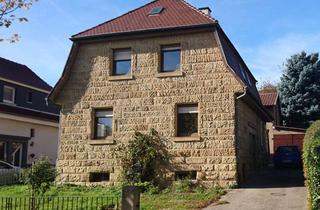 Haus mieten in 75038 Oberderdingen, Freistehendes Sandsteinhaus mit Nebengebäude, großem Garten und Garage.