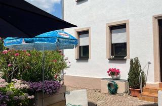 Anlageobjekt in 55545 Bad Münster am Stein-Ebernburg, Gepflegtes Mehrfamilienhaus in hervorragender Lage in Bad Kreuznach
