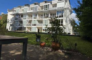 Wohnung kaufen in Hellbrookkamp 41, 22177 Bramfeld, Provisionsfrei! Stilvoll, vollmöbliert – 2,5-Zi.-Eigentumswohnung mit Balkon, TG, Aufzug