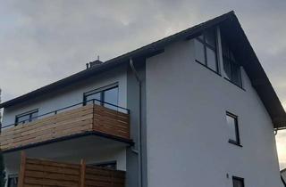 Wohnung mieten in Burggrabenstraße 12, 55271 Stadecken-Elsheim, Geräumige 4,5-Zimmer Maisonette in Stadecken-Elsheim mit Balkon