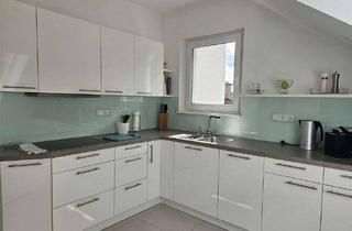 Wohnung mieten in 76532 Oos, Nov: Wohlfühlen + Arbeiten: Hochwertig möbl. Whg in B.-Baden, Lift, TGL-Bad, G-WC, gr. Dachterr., G