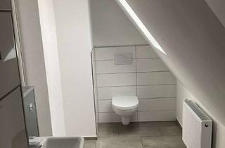Wohnung mieten in 63864 Glattbach, Helle 1-Zimmer-Dachgeschosswohnung (ca. 32 m²) in ruhiger Lage von Glattbach.