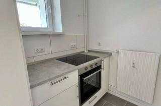 Wohnung mieten in Reinickendorfer Straße, 24768 Rendsburg, Modernisierte 1,5-Zimmer Wohnung in Rendsburg