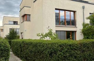 Haus kaufen in Am Rebgarten 62, 69221 Dossenheim, Passivhaus - in zentraler Feldrandlage Dossenheim