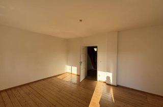 Reihenhaus kaufen in 12439 Niederschöneweide (Treptow), Charmantes Reihenhaus fußläufig zur Spree, ideal für Familien, bezugsfrei - ohne Makler