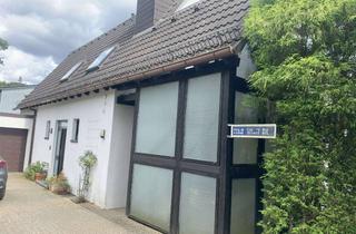 Einfamilienhaus kaufen in 61479 Glashütten, Freistehendes Einfamilienhaus mit Einliegerwohnung
