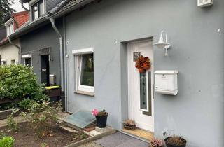 Haus mieten in 28259 Kirchhuchting, Gepflegtes Reihenhaus mit 4 Zimmern in Bremen-Kirchhuchting