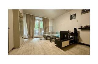 Wohnung kaufen in 22335 Hamburg, SOLIDE KAPITALANLAGE MIT ENTWICKLUNGSPOTENZIAL