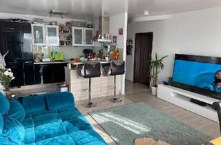 Wohnung kaufen in 30855 Langenhagen, Langenhagen - Komplett sanierte ETW in der Odenwaldstr. 3 zu verkaufen!