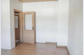 Wohnung kaufen in 98743 Gräfenthal, Gräfenthal - 3 Zimmer Eigentumswohnung in Gräfenthal