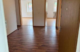 Wohnung kaufen in 91301 Forchheim, Forchheim - 4 Zimmer Eigentumswohnung Buckenhofen 110qm