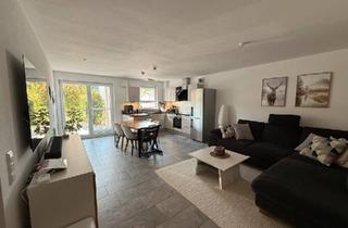 Wohnung kaufen in 74354 Besigheim, Besigheim - Neuwertige 3,5 Zimmer Erdgeschosswohnung, TG Stellplatz, Wallbox