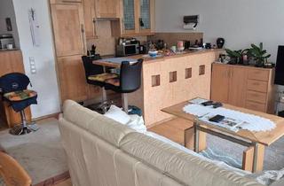 Wohnung kaufen in 73760 Ostfildern, Ostfildern - Sonnige 2-Zimmer Wohnung im Zentrum Ostfildern Nellingen