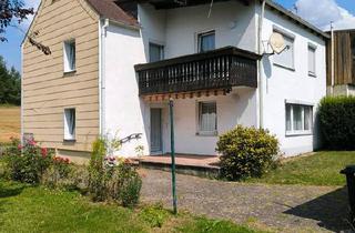 Haus kaufen in 95632 Wunsiedel, Wunsiedel - Ansprechendes Haus mit 4 Zimmern in 95632 Wunsiedel (Göpfersgrün)