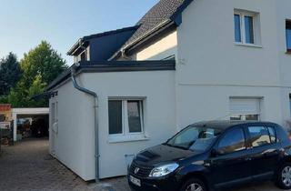 Doppelhaushälfte kaufen in 21077 Hamburg, Hamburg - Doppelhaushälfte mit Anbau, Garten & Garage -Familienidylle in HH