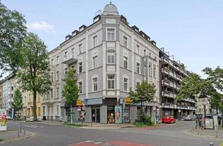 Wohnung kaufen in 40219 Düsseldorf, Düsseldorf - Stil, Licht und Leben - Altbaukunst in Unterbilk