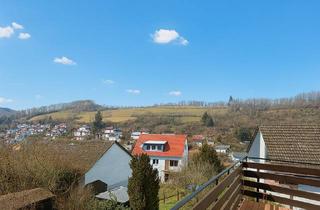 Wohnung kaufen in 65307 Bad Schwalbach, Weitblick oben, Garten unten: Großzügig wohnen in Bad Schwalbach