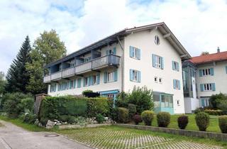 Wohnung kaufen in 83727 Schliersee, Naturnah leben, großzügig wohnen: Maisonette mit Garten in Schliersee -Renovierung erforderlich !