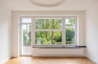 Wohnung kaufen in 41236 Rheydt, Klassischer Altbau mit Blick ins Grüne