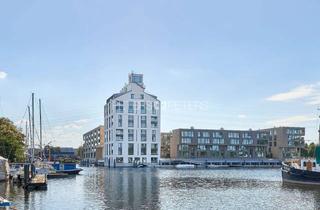 Wohnung kaufen in 21079 Harburg, + Urbaner Rückzugsort mit Wasserblick - Wohnen auf der Schlossinsel +